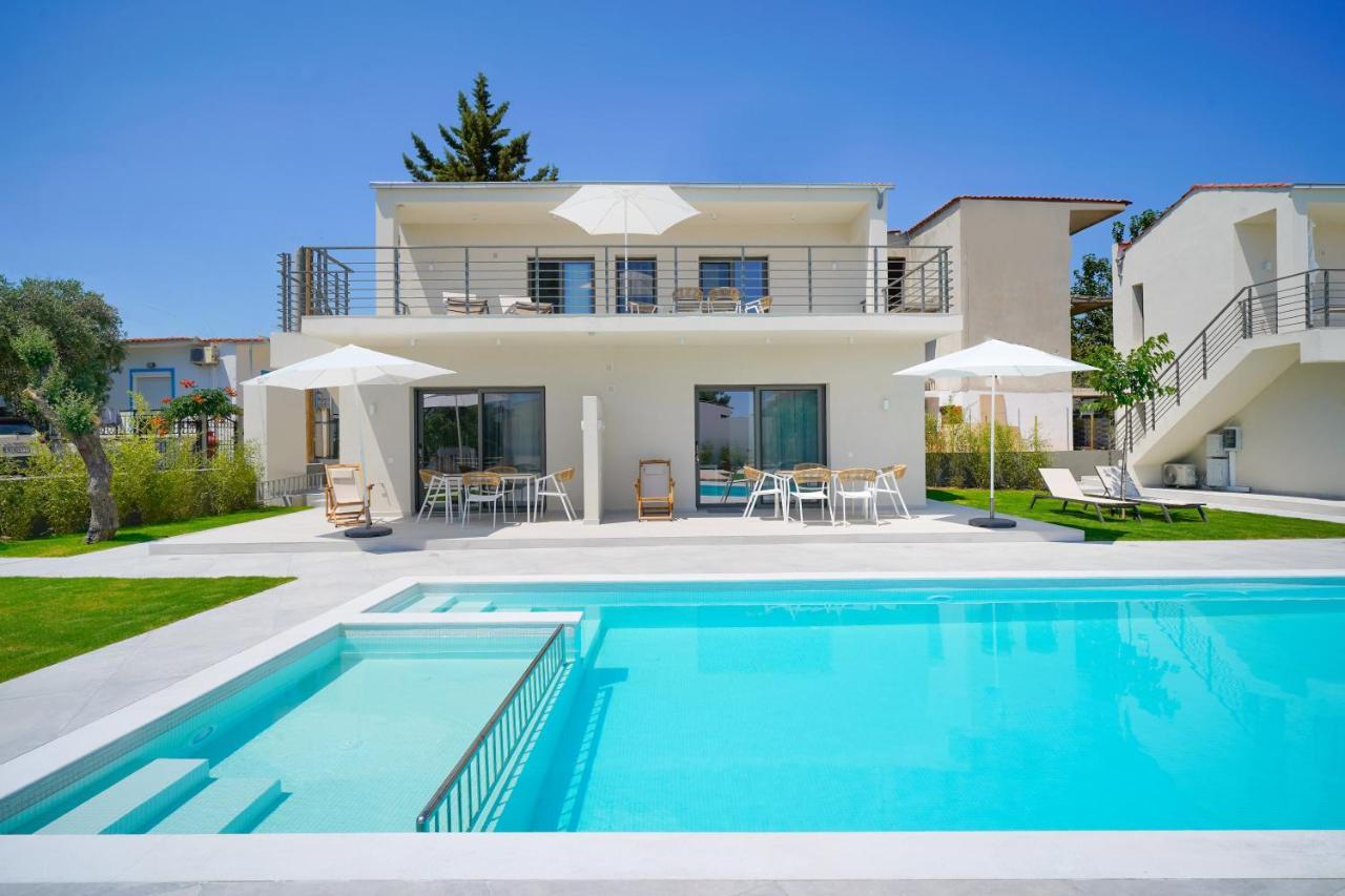 Filoxenia Luxury Apartments ポトス エクステリア 写真